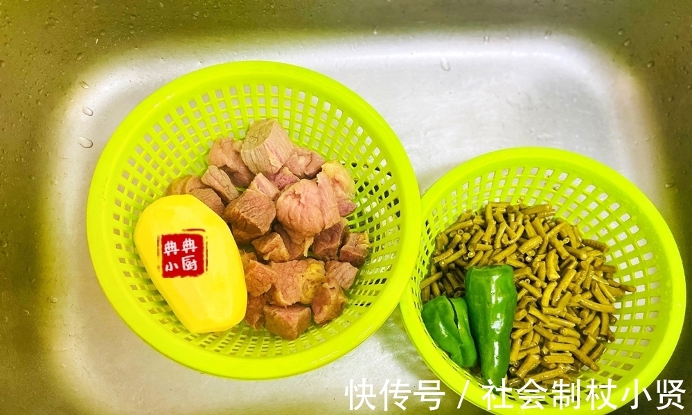 饮食|有菜有汤,一家三口在高温天里的饮食,简单到能吃饱就好