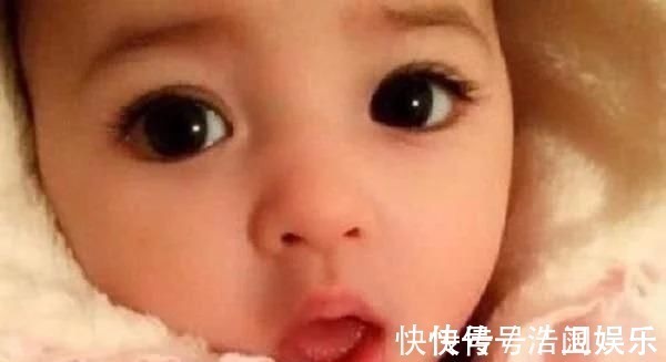 宝宝|儿子出生没几天,宝妈发现宝宝就“没睁过眼”