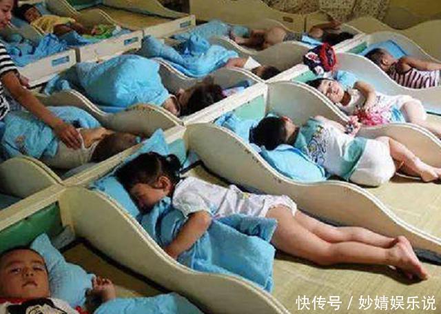 帽衫|私立幼儿园午睡实拍图,看完后,家长给孩子买衣服还只图好看吗?