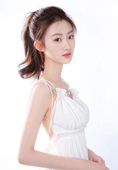 小花|95后小花們你最看好哪一個？