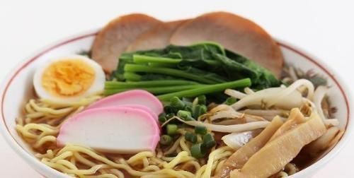 面条是糖尿病人的“大忌”？大夫直言：手握2个要诀，放心吃面条