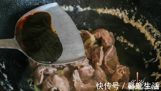 以前当垃圾扔,现在比肉还贵,过节下酒菜,又软又嫩,老少抢着吃