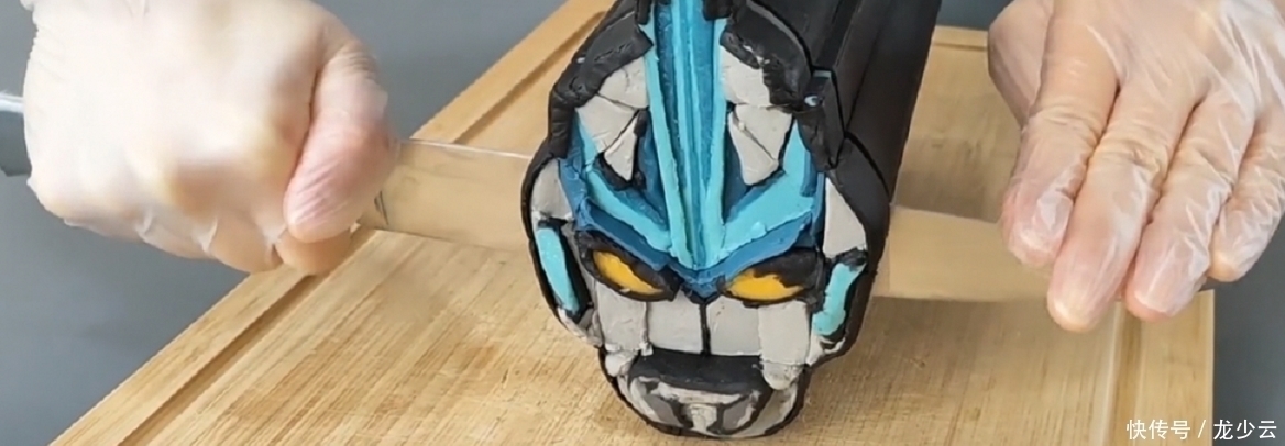 秋刀|甜品师将奥特曼做成饼干,到底是哪一步没跟上?成品绝了