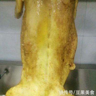 蒜香粉|想要滋阴补血吗？这道烤兔少不了