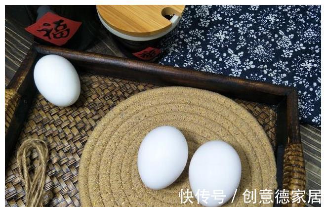 不粘锅|油煎荷包蛋,冷油下锅还是热油下锅?都错了,这样煎才正确