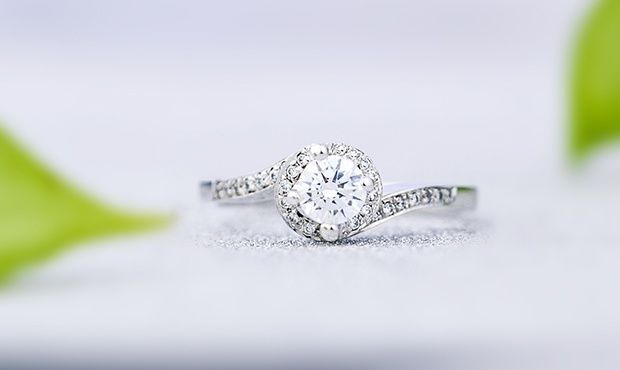 怎样挑选求婚钻戒?学会这些技巧新手也不惊慌