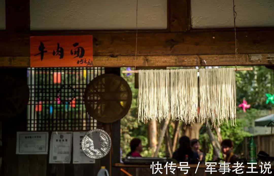 宿新市徐公店#杨万里最经典的10首诗词,映日荷花,午梦扁舟,读一次治愈一次