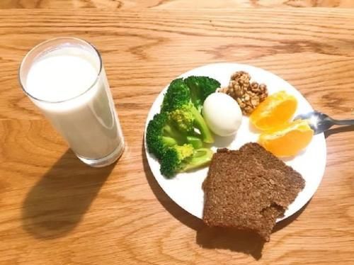 身高|12岁男孩身高1.40米,此后2年长高23公分,医生:3个方法可借鉴