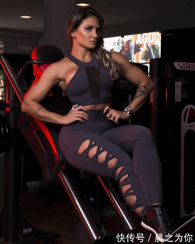 初学者|巴西健美界的“缪斯女神”,战胜癌症,打造健美身材