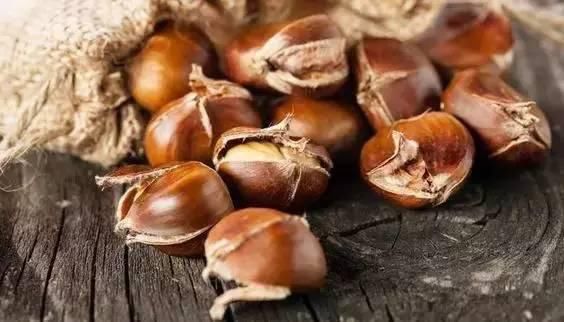 塑料袋用完了别扔，这么多用处，不知道就亏大了！