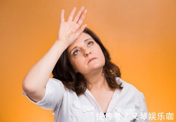 女性更年期|女性更年期不怎吃还长肉?4个原因,3个体重控制建议,一一说清