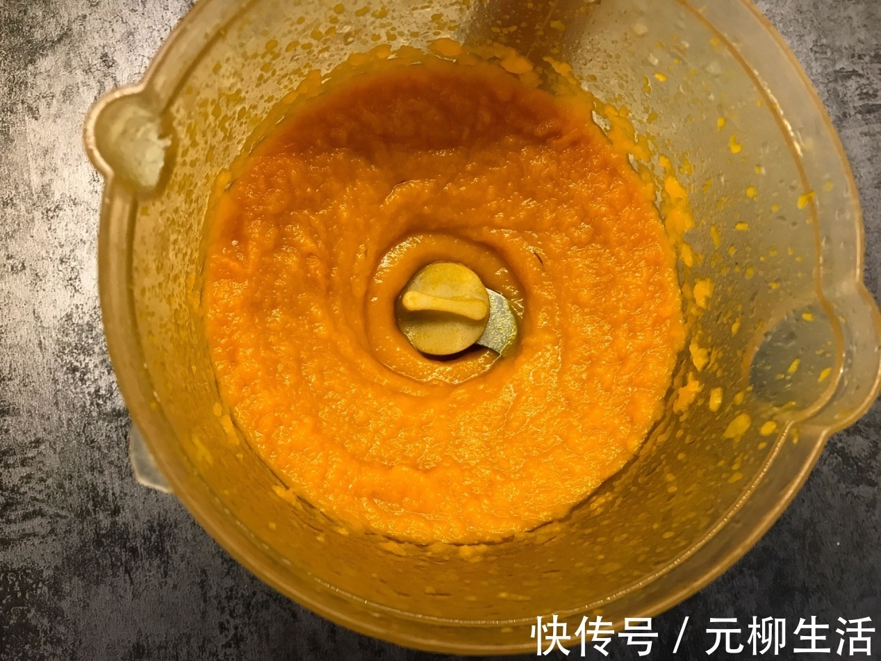 南瓜泥|烤箱版鸡蛋南瓜羹，美味鲜香，制作简单