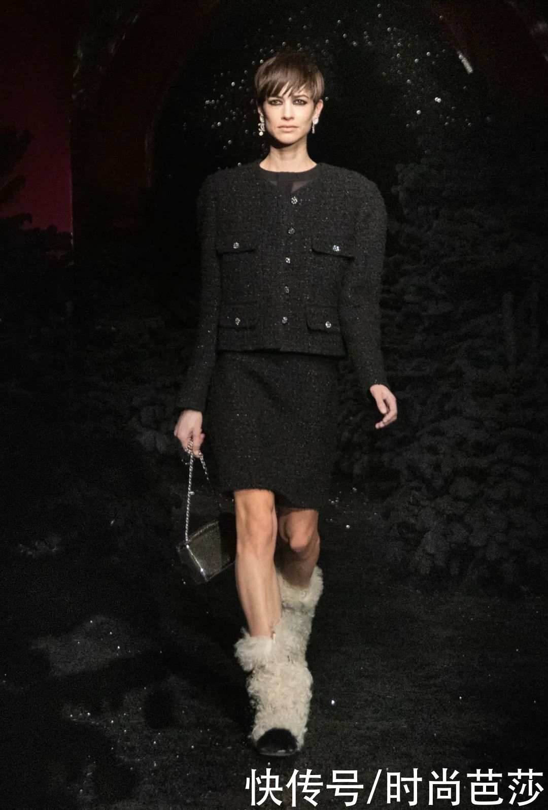 CHANEL的感性世界里，藏有柔情万千