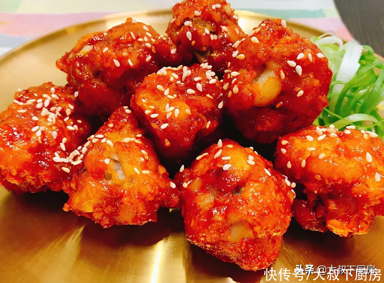 来自星星的你|追剧必备小吃！大叔教你韩式辣酱炸鸡，外皮酥脆，肉质软呢，好吃