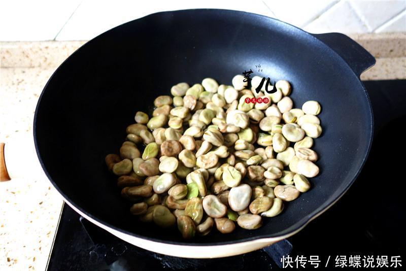 小葱|蚕豆最好吃的做法，简单美味，外酥内嫩，下饭更下酒！家人吃不够