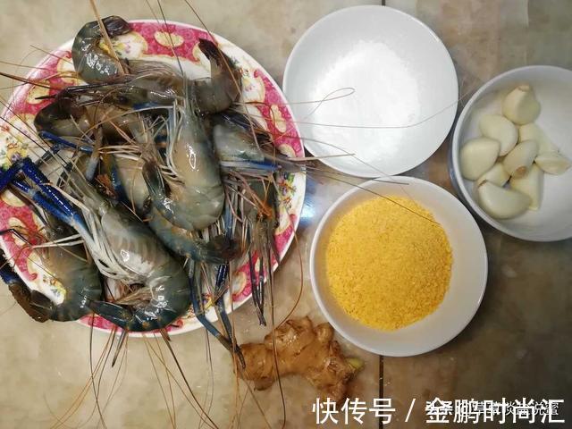 避风塘虾|避风塘罗氏虾,香酥的外壳,包裹着脆爽的虾肉,别提多美味