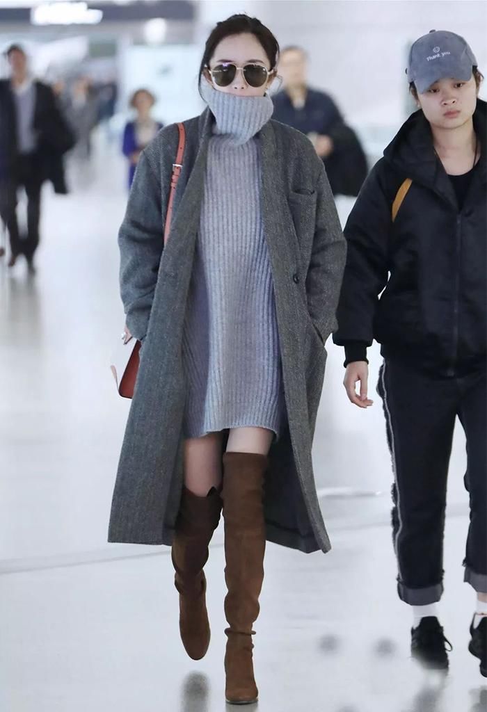 秋冬外套买啥颜色不容易过时？试试这4种“经典色”，高级又显白