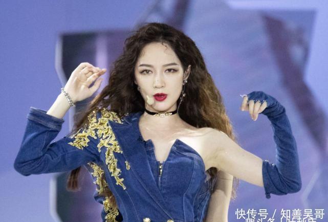 采访14个决赛姐姐后,才发现《乘风破浪的姐姐》原来没那么简单