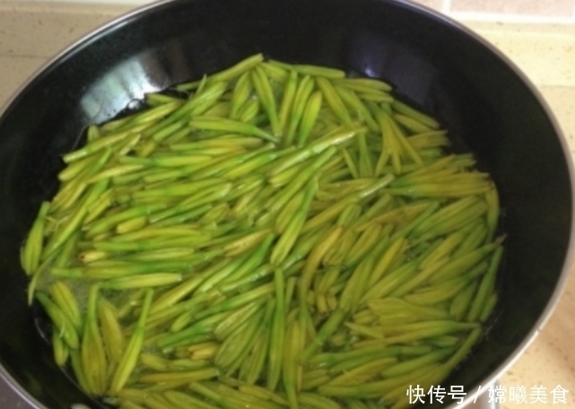 4种蔬菜吃前定要焯水,要不吃了会肚子疼,别怪没告诉你