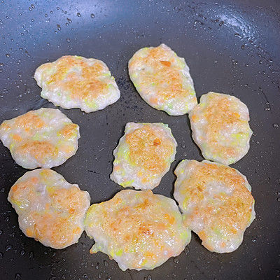 鸡蛋清|三蔬香芹肉饼