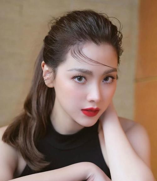 你适合“扎发”还是“披发”？主要由这5个前提判断，照做准美