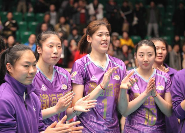 中国女排国家队|轰31分打出超巨表现！李盈莹上演1拖5，女排后朱婷时代王牌出炉