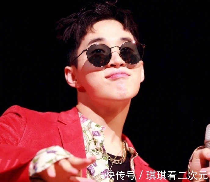 张艺兴|《街舞4》开录，张艺兴和大华即将相遇，二人生图太圈粉