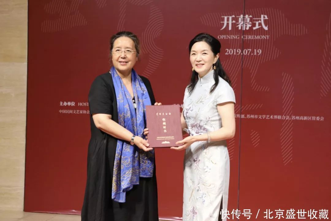 惊叹以为这是油画太天真了,这是惊艳全球的针尖苏绣