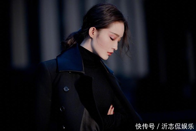 头发|40岁女人头发不要剪太短,4款发型好看又显气质,合适过年用