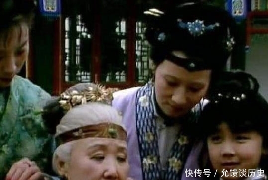 王夫人|红楼梦中,王夫人为何对孙子贾兰不闻不问?情到深处,便是绝情