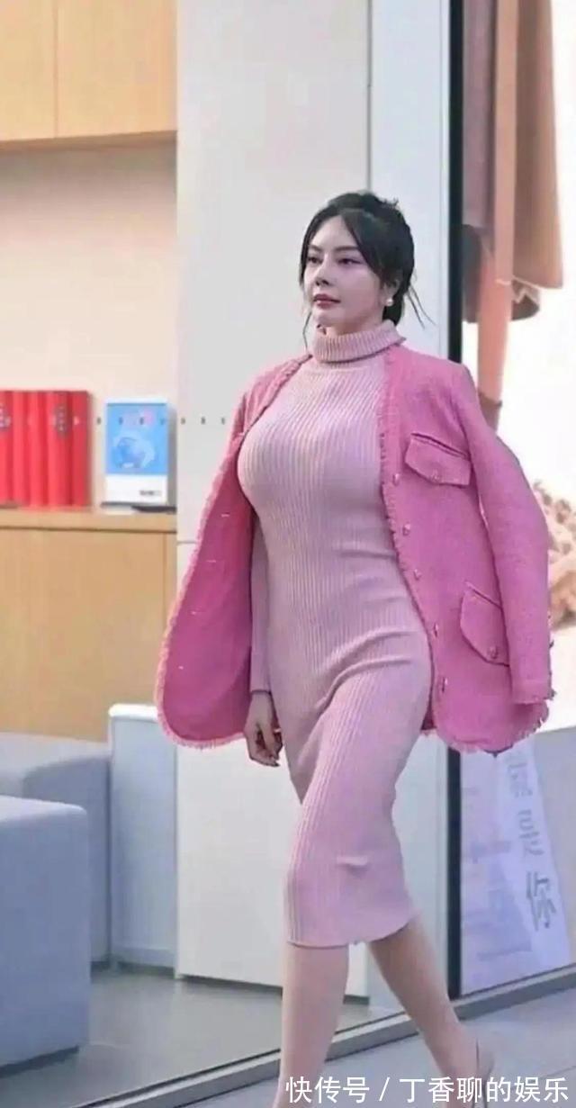 搭配|身材高挑的女神范,穿搭休闲出街,变身时尚女王