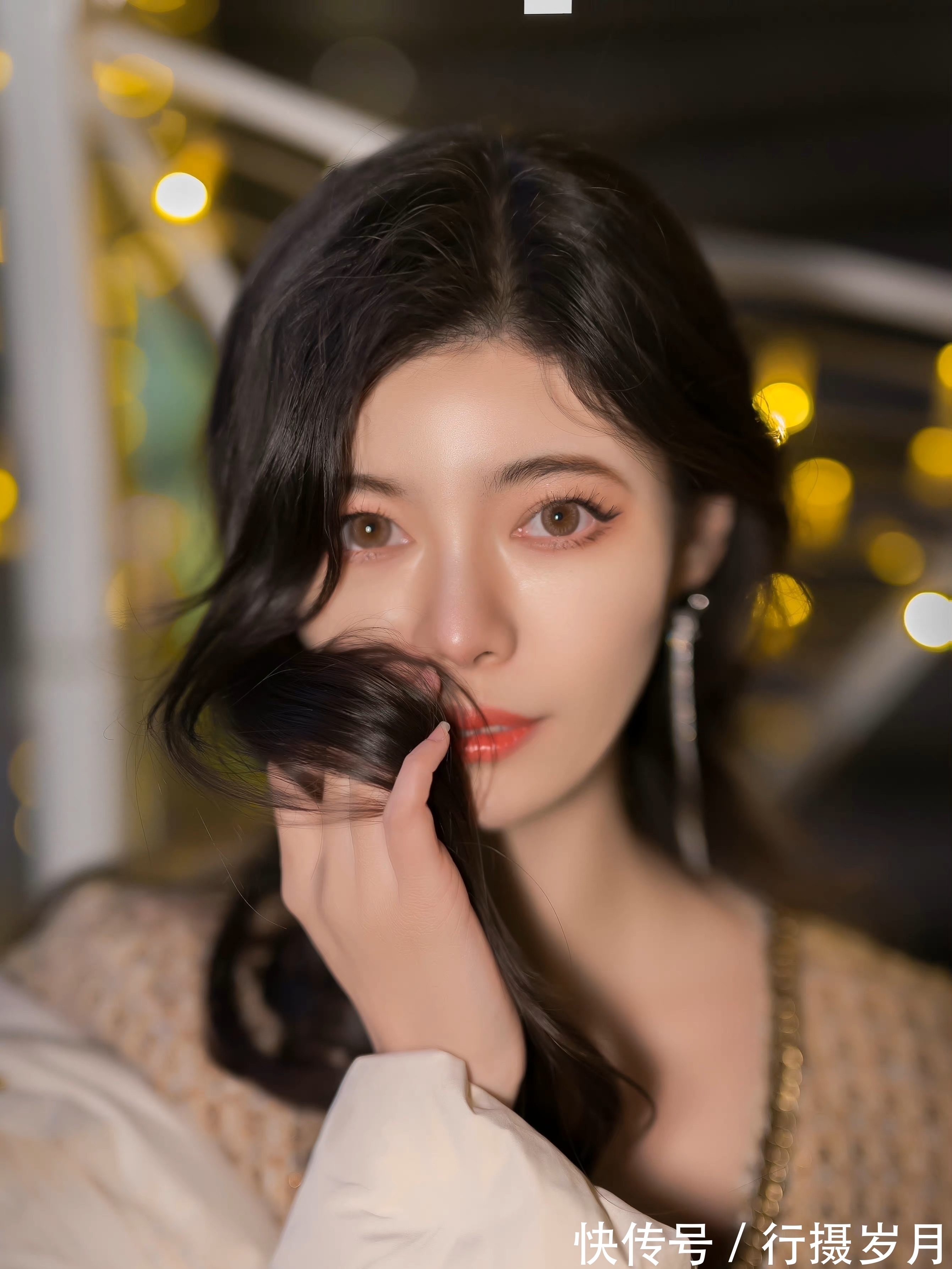 思绪#夜色寂寂,思绪飘然