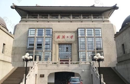 中国“大学最新排行榜”出炉，清华落后于第8名，第一名完美逆袭