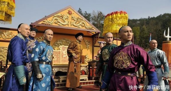 康熙|因夺嫡失败被康熙囚禁26年,闲来无事娶14个女子,生了29个