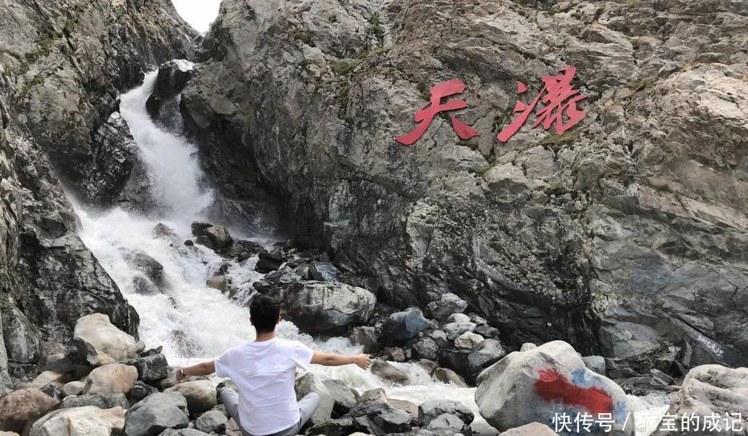 巴音布鲁克|横跨崇山峻岭，穿越深山峡谷，独库公路“纵贯天山的景观大道”