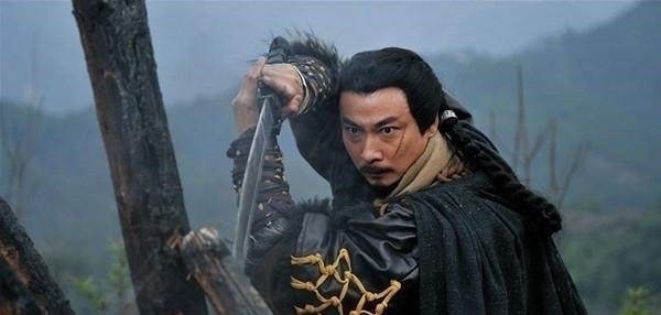李忠&水浒里此人碌碌无为,历史上拥兵二十万,横行一时