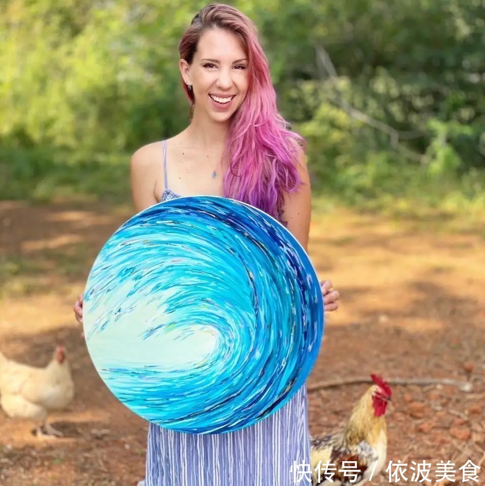 夏威夷&从没学过美术的她,用简单粗暴技法画画,让她成为了百万富豪