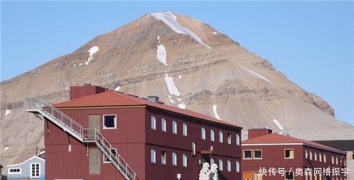 如今|100年前，此国硬塞给我国一块没用的土地，如今已肠子悔青