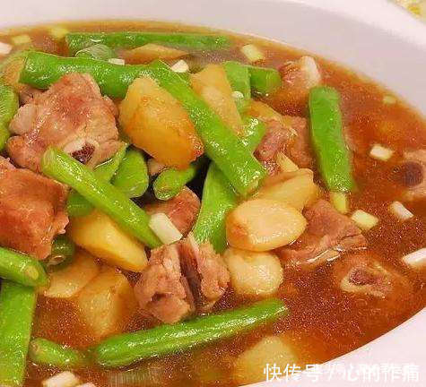 美食推荐茄汁豆腐煲,排骨炖土豆和豆角,大锅鱼,土豆烧排骨