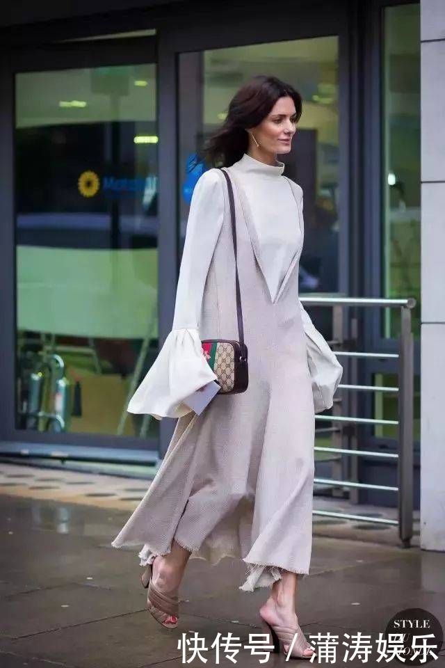 脖子短不能穿高领7种不同搭法教给你,内搭有它就够了