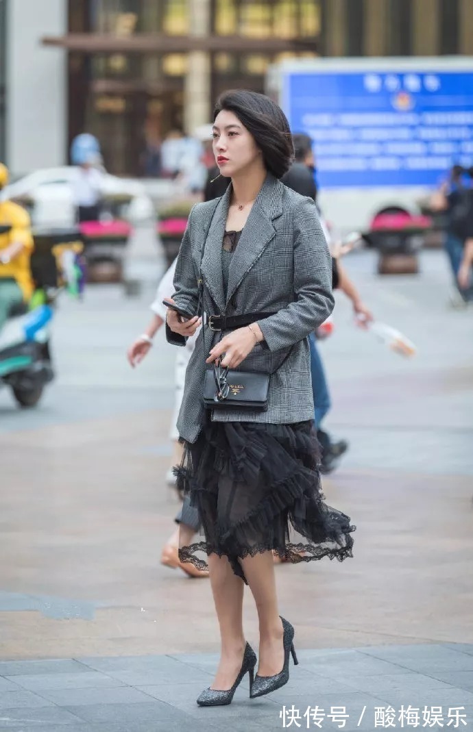 高跟鞋|高跟鞋搭配美腿, 出街的时候走到哪里都是焦点