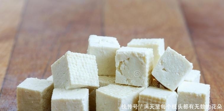夏天来了 保存豆腐不用放冰箱 教你一招 放一周也不坏不发酸 全网搜