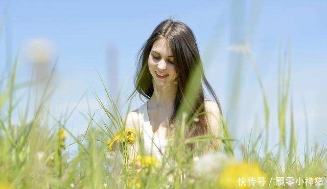 为什么有些女人50岁了，看起来依然很年轻？与这四点有关