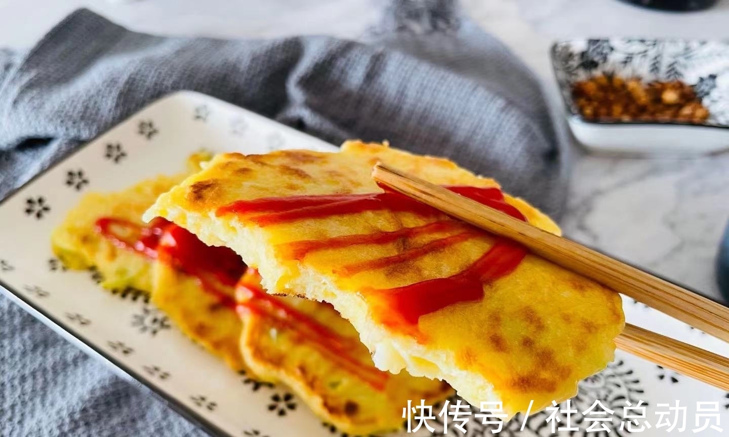 土豆丝饼|天热懒得做早餐，试试土豆这种吃法，只需简单2步，好吃还管饱