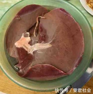 猪肝|炒猪肝，直接下锅炒就错了！再加2步，猪肝嫩滑好吃、干净无腥味