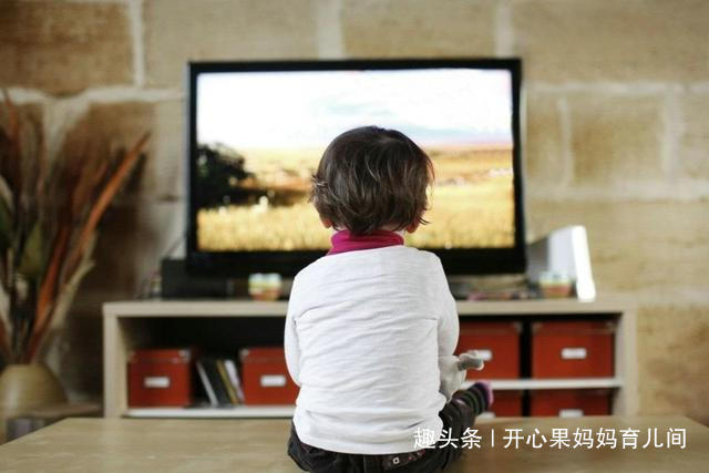 关键期|宝宝如何长出''聪明脑''0-5岁关键期,饮食喂养要做到''四吃''