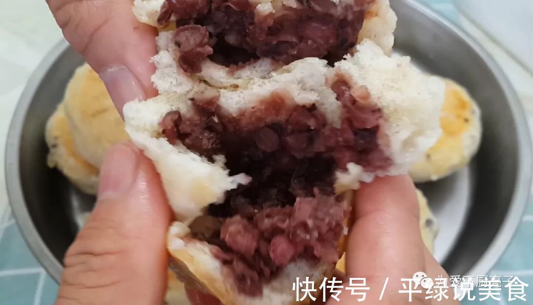 早餐别吃包子油条了，教你一个新吃法，做出好吃的煎豆包，太香了