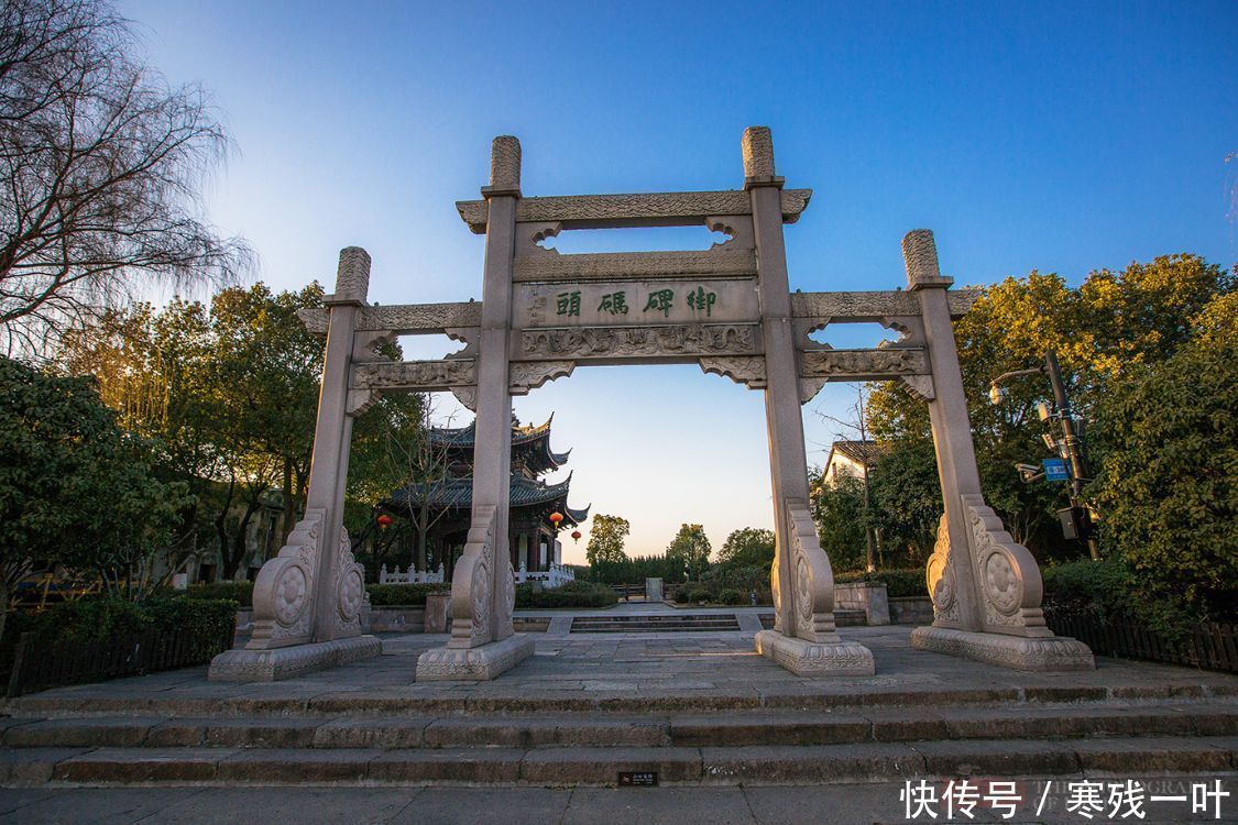 杭州市郊的塘栖古镇，为何老杭州人年前都往那跑？看完你也想去