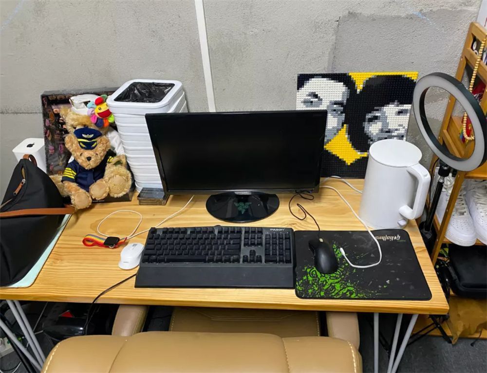 收纳|90后小伙买下毛坯房,不装修直接住,网友:确实是牛啊