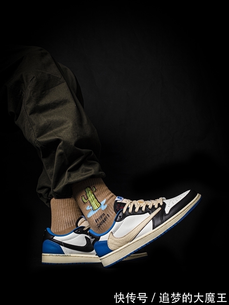 air 今年十双最贵球鞋!除了闪电倒钩还有两双破万!没想到这双能上榜